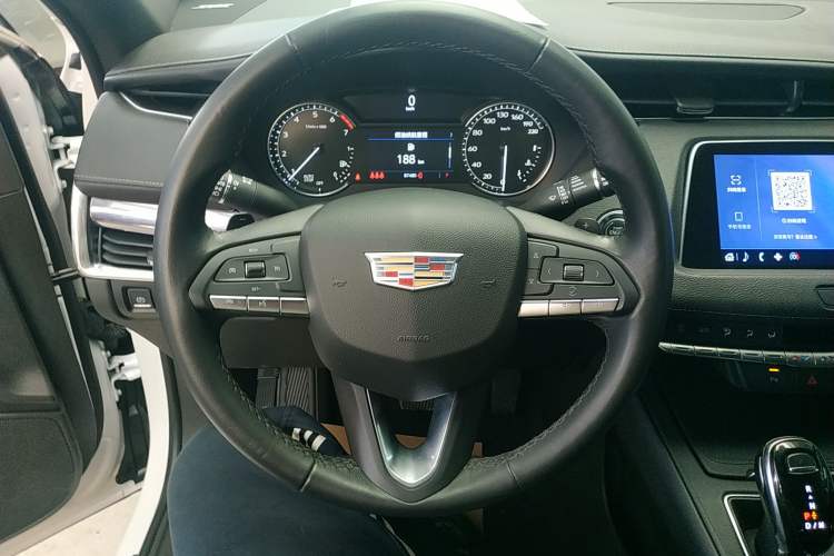 Used Cadillac XT4 2020 28T Two-Wheel Drive Tech Version
