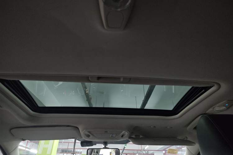 Used Ford Focus 2012 Sedan 1.6L Automatic Fashion Edition
