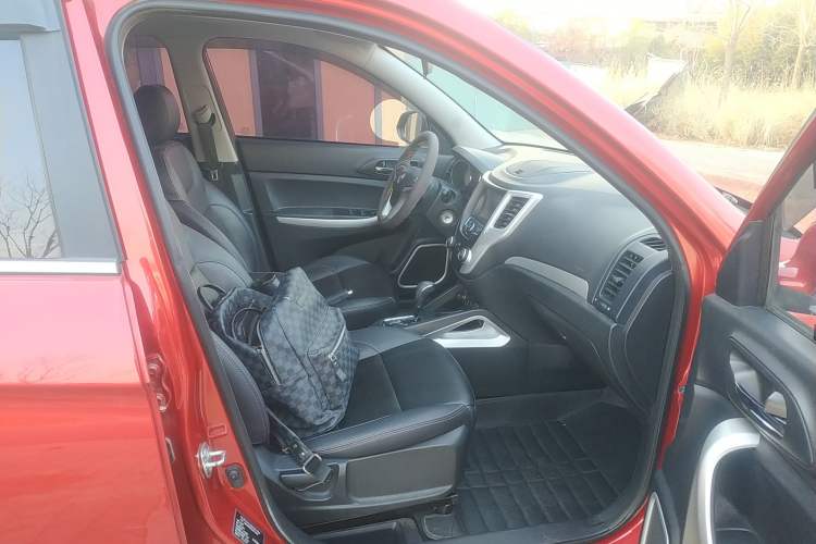 Used Changan CS35 2016 1.6L Automatic Luxury Model China V Standard