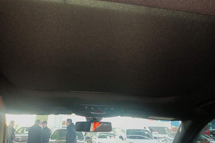 Used Mercedes-Benz E-Class 2022 Second Facelift E 300 L Sporty and Stylish Edition
