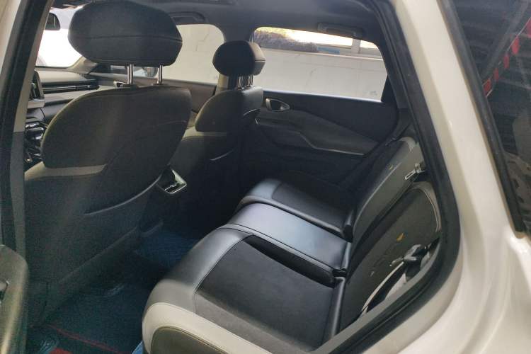 Used Baojun RC-5 2020 1.5T CVT Smart Luxury Edition