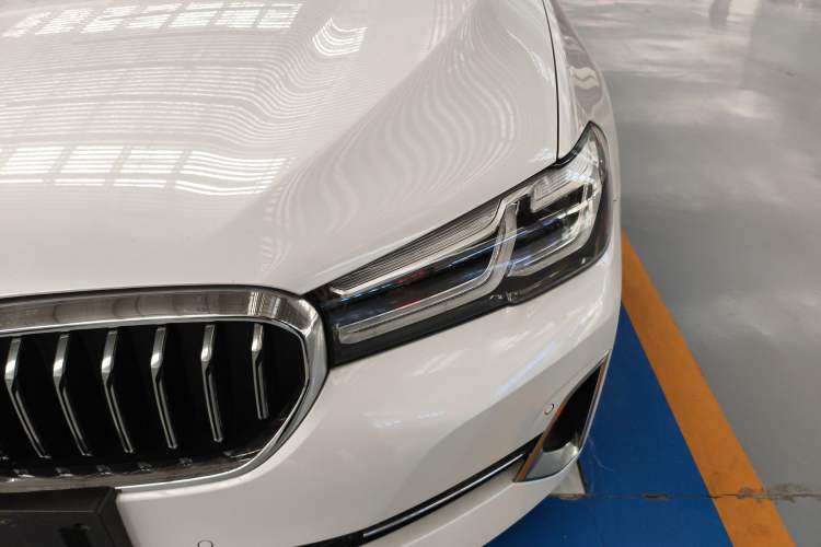 Used BMW 5 Series 2022 Restyled 525Li Luxury Package
