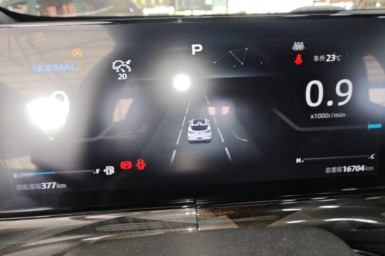 Used Changan UNI-T 2022 1.5T Sport Edition Flagship Version
