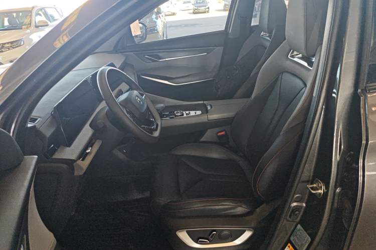 Used Changan CS75 PLUS 2022 2nd Generation 1.5T Automatic Prestige Version
