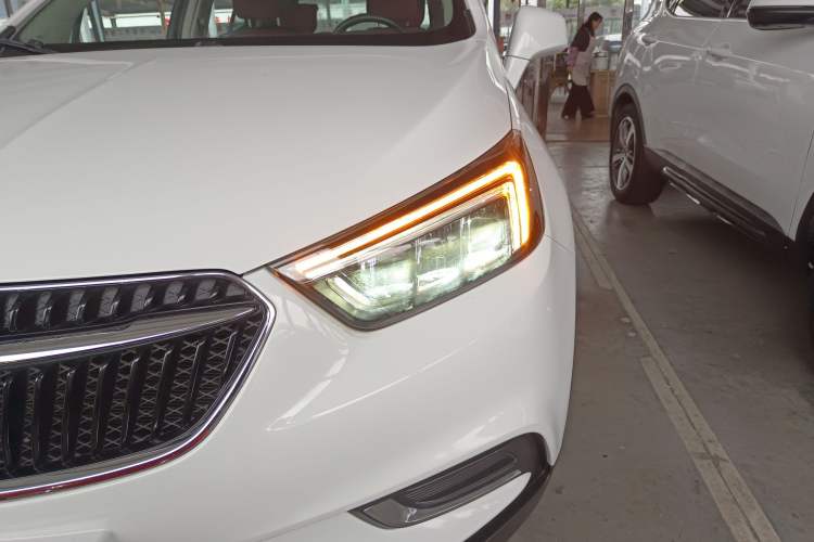 Used Buick Encore 2017 18T Automatic Two-Wheel Drive Urban Elite Model
