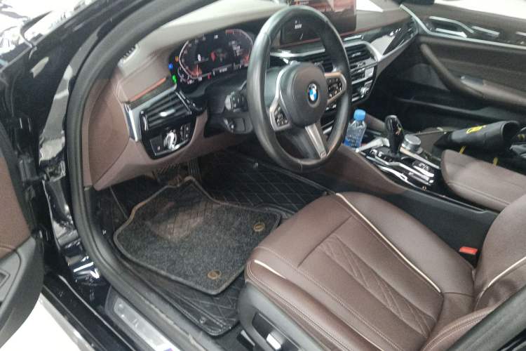 Used BMW 5 Series 2021 525Li M Sport Package
