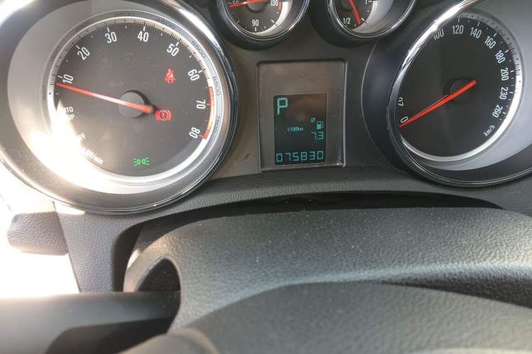 Used Buick Encore 2015 1.4T Automatic Two-Wheel Drive Urban Leading Model
