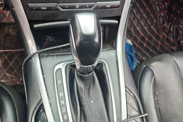 Used Ford Edge 2016 EcoBoost 245 Four-Wheel Drive Titanium 7-Seater