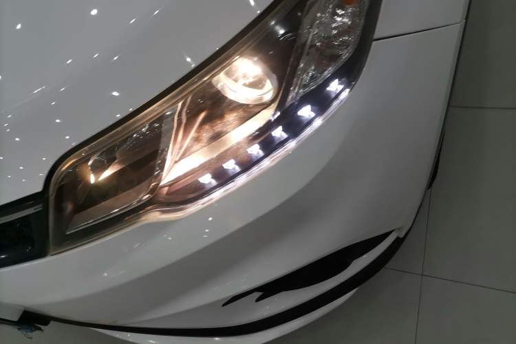 Used Soueast DX3 2016 1.5T CVT Prestige Edition