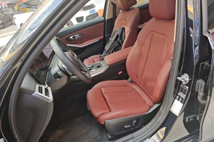 Used BMW 3 Series 2025 330Li M Sport Shadowline Package
