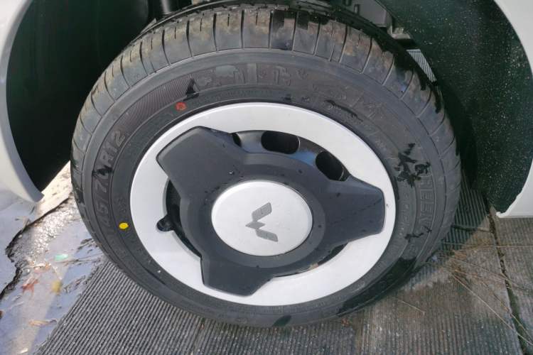 Used Wuling Hongguang MINIEV 2024 3rd Generation 215km Youth Edition