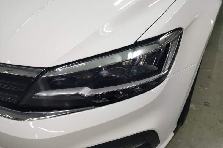 Used Volkswagen Lamando 2019 230TSI DSG Fashion Edition China V Standard
