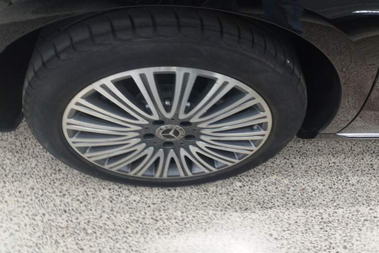 Used Mercedes-Benz E-Class 2022 E 300 L Luxury Model