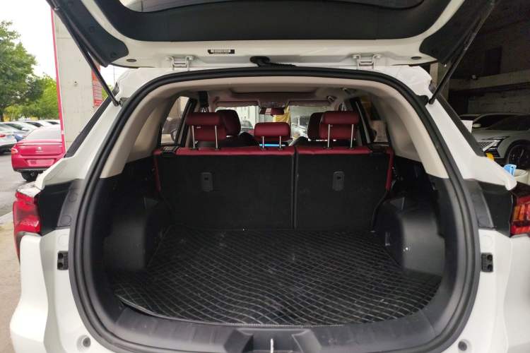 Used Changan CS75 PLUS 2021 1.5T Automatic Luxury Version
