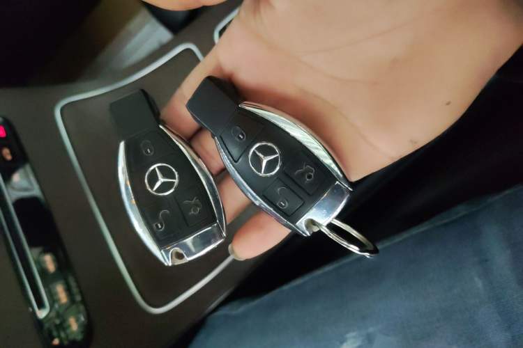 Used Mercedes-Benz GLC 2017 GLC 300 4MATIC Sport Edition
