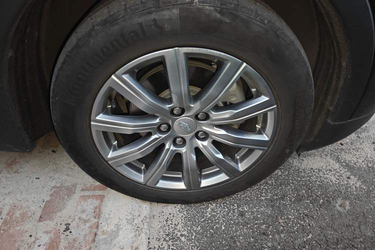 Used Cadillac XT4 2022 28T Two-Wheel Drive Prestige Version
