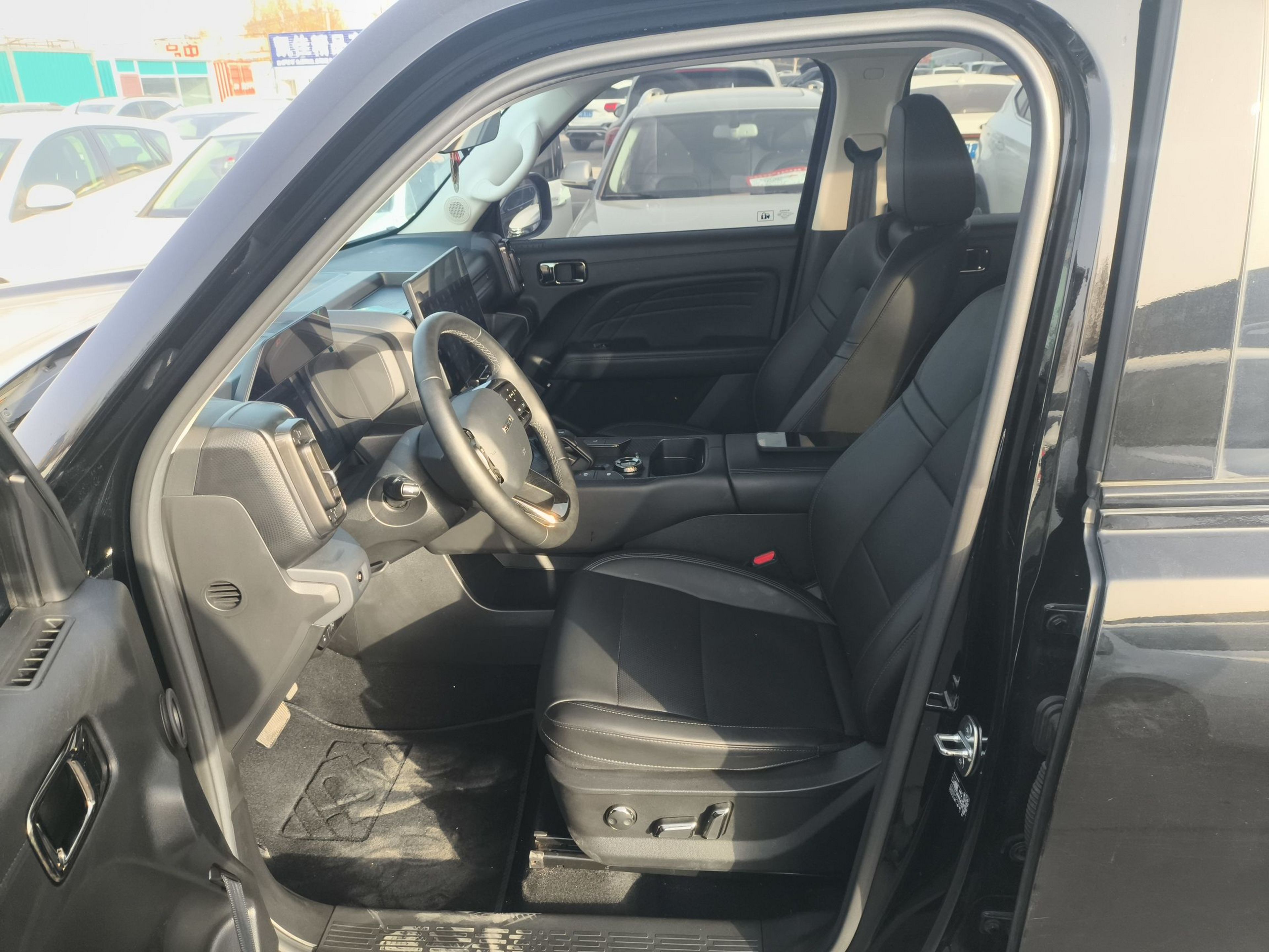 Переднее сиденье в автомобиле