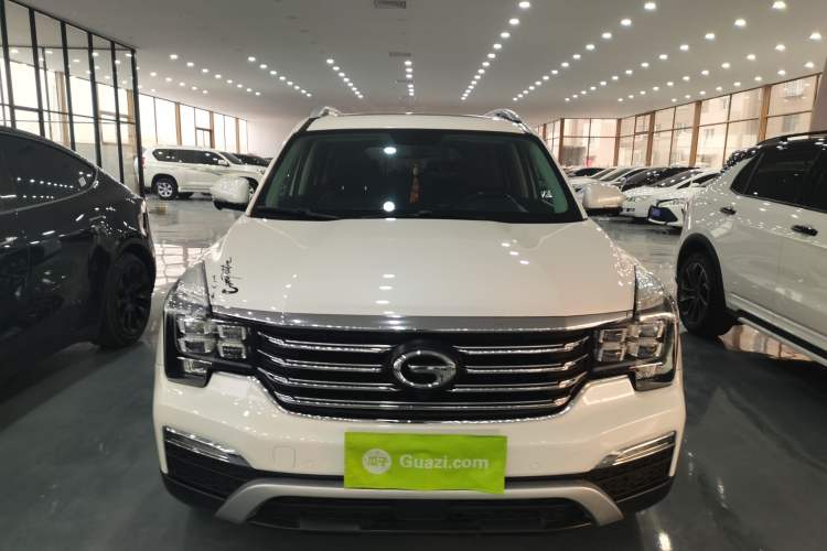 Used GAC Trumpchi GS8 2017 320T Two-Wheel Drive Luxury Smart Connectivity Version (7 Seats)
