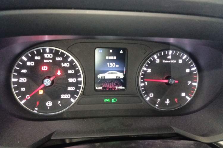 Used MG 5 2023 180 DVVT Manual Luxury Edition
