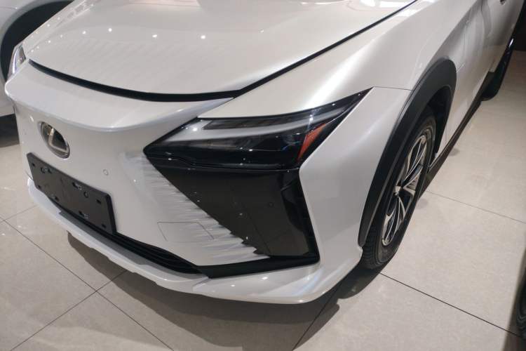 Used Lexus RZ 2023 450e All-Wheel-Drive Long-Range Version
