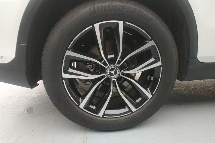 Used Mercedes-Benz GLC 2022 Second Facelift GLC 260 L 4MATIC Luxury Edition