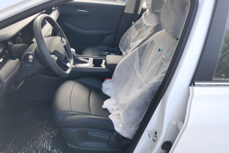 Used Roewe i5 2023 1.5L CVT Luxury Edition
