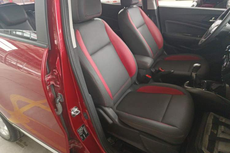 Used Changan CS15 2016 1.5L Manual Fashion Edition
