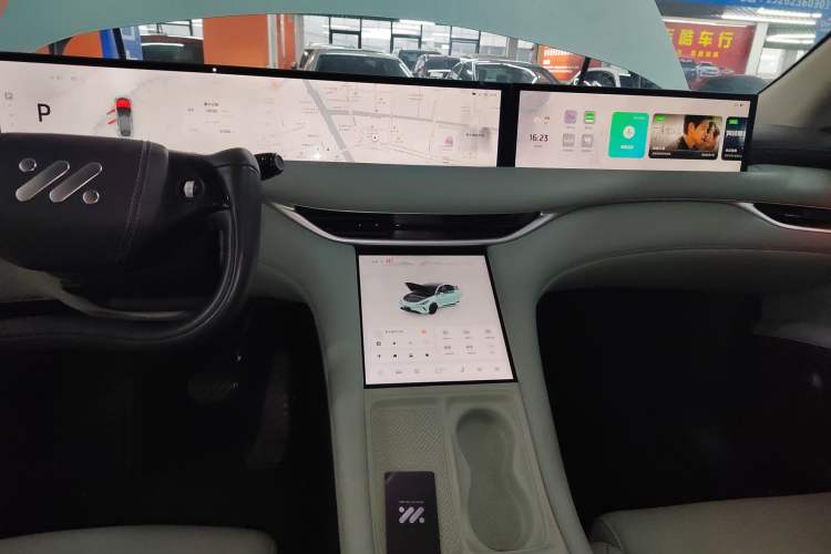 Used  LS6 2023 Max Standard Edition