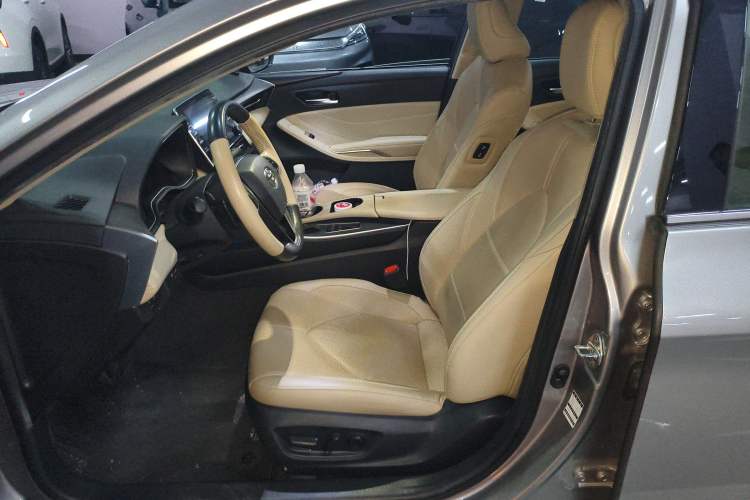 Used Toyota Avalon 2021 2.5L Luxury Edition
