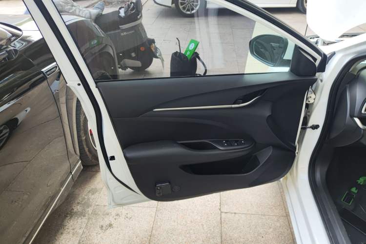 Used Buick GT 2021 1.3T Automatic Mild Hybrid Elite Version
