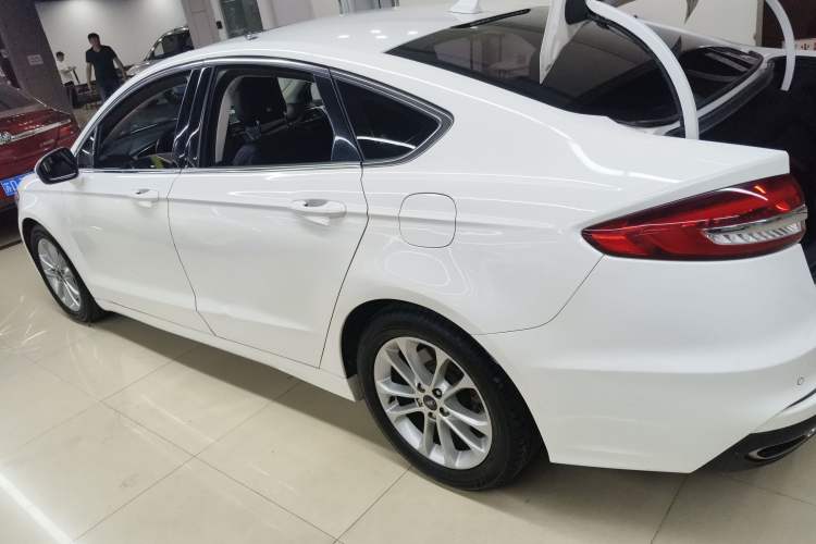 Used Ford Mondeo 2018 EcoBoost 180 Smart Control Fashion Model China V Standard
