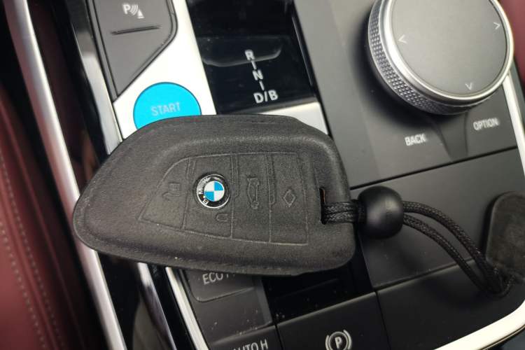 Used BMW i3 2022 eDrive 35 L

