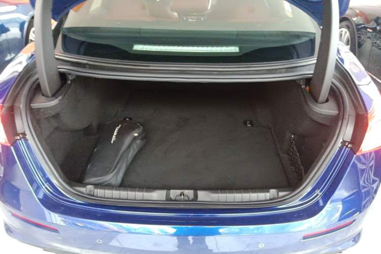 Used Maserati Ghibli 2019 3.0T Luxury Edition China VI Standard