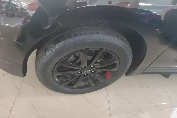 Used Chevrolet Equinox 2019 Redline 550T Automatic All-Wheel-Drive RS Model China VI Standard
