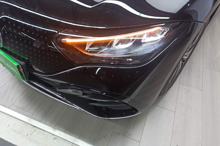 Used Mercedes-Benz EQE 2025 500 4MATIC Pioneer Edition