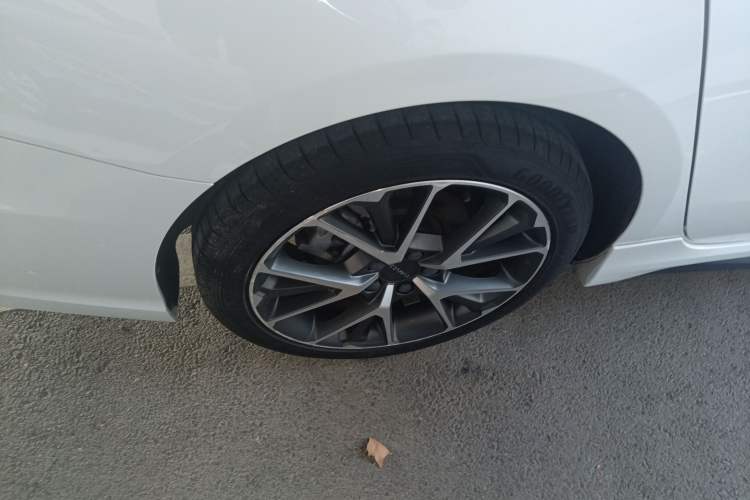 Used Lynk & Co 03 2020 1.5TD DCT JingPro Edition