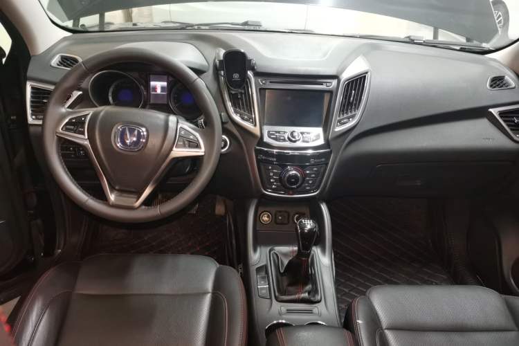 Used Changan CS75 2016 2.0L Manual Luxury Version China V Standard
