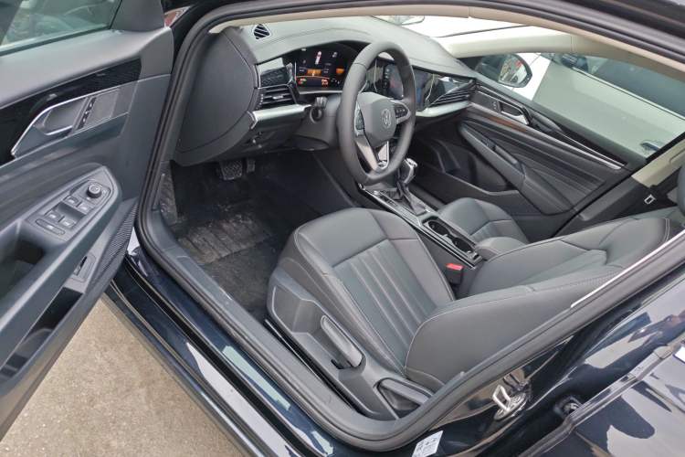 Used Volkswagen Passat 2022 280TSI Business Edition
