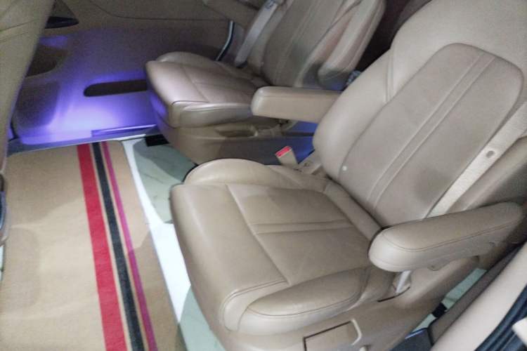 Used Buick GL8 2017 ES 28T Premium Version China V Standard