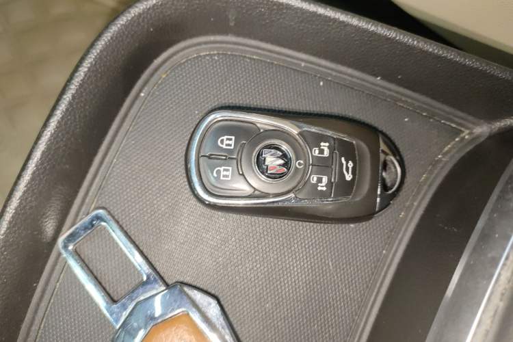 Used Buick GL8 2022 ES Landtrek 653T Flagship Model
