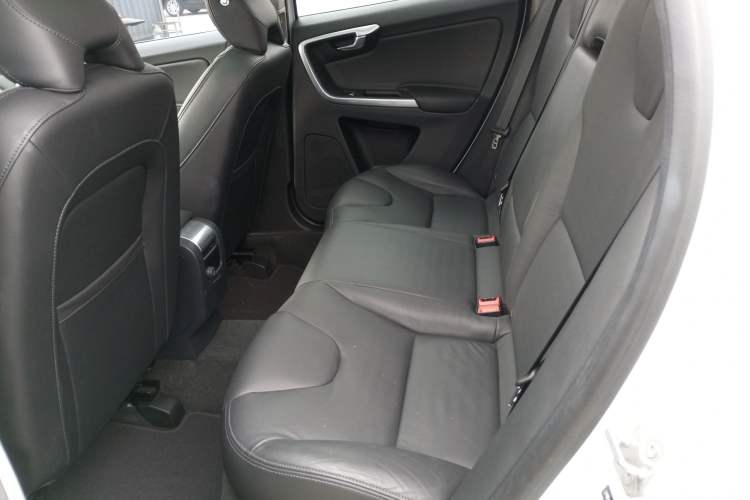 Used Volvo XC60 2015 T5 Smart Upgrade Model