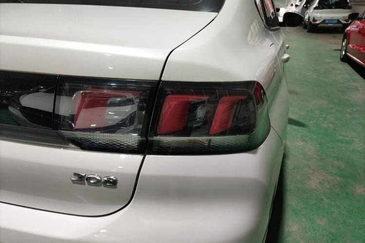 Used Peugeot 308 2018 1.6L Automatic Luxury Edition
