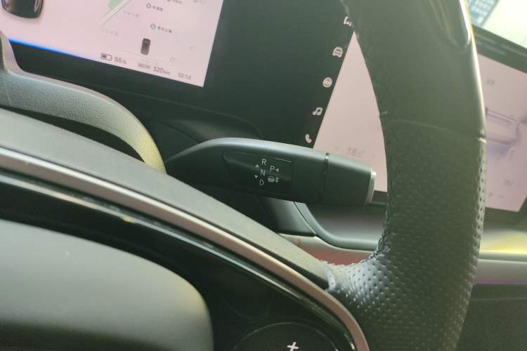 Used XPeng P7 2022 670E+
