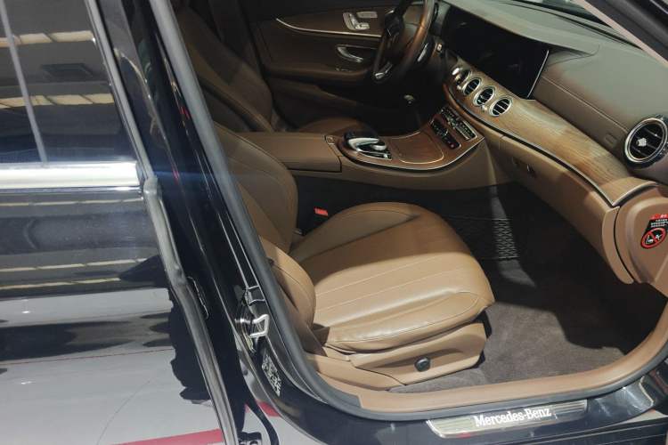 Used Mercedes-Benz E-Class 2018 Facelifted E 300 L Stylish Version

