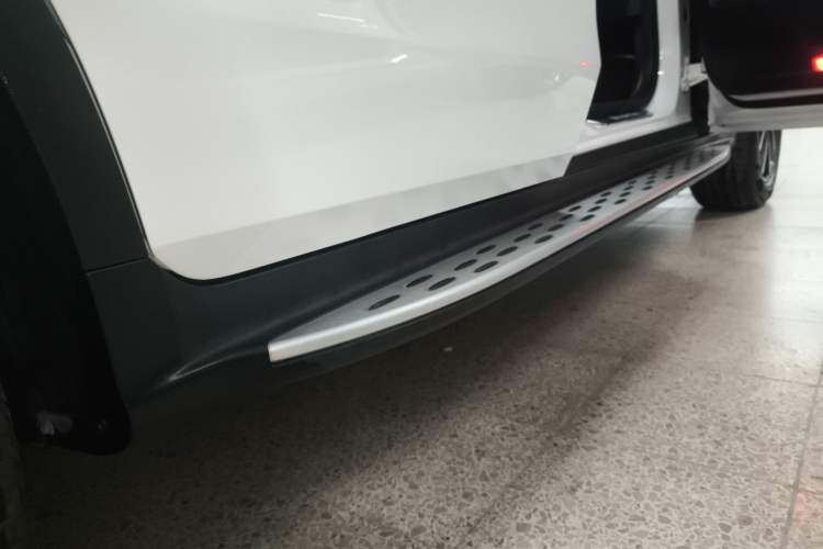 Used Mercedes-Benz GLC 2020 Facelift GLC 300 L 4MATIC Dynamic Edition
