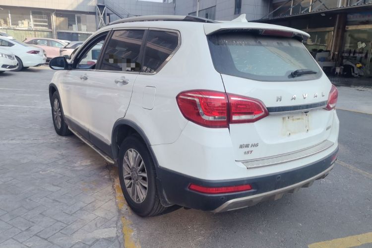 Used Haval H6 2015 Sport Edition 1.5T Automatic Two-Wheel Drive Luxury Model

