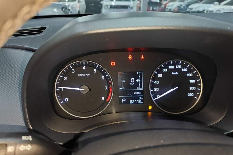 Used Hyundai ix25 2015 1.6L Automatic Two-Wheel Drive Smart GLS Trim
