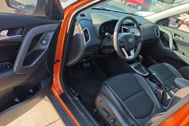 Used Hyundai ix25 2017 1.6L Automatic Smart Version
