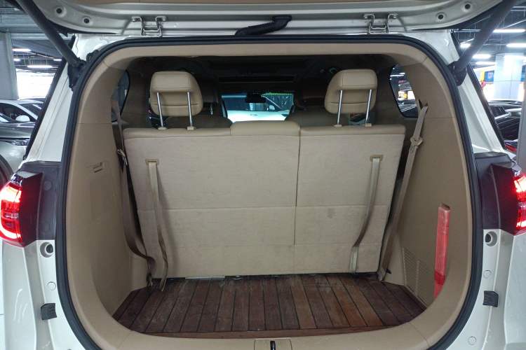 Used Buick GL8 2021 ES Landtrek 653T Luxury Model