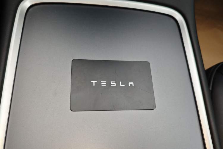 Used Tesla Model 3 2022 Rear-Wheel-Drive Version
